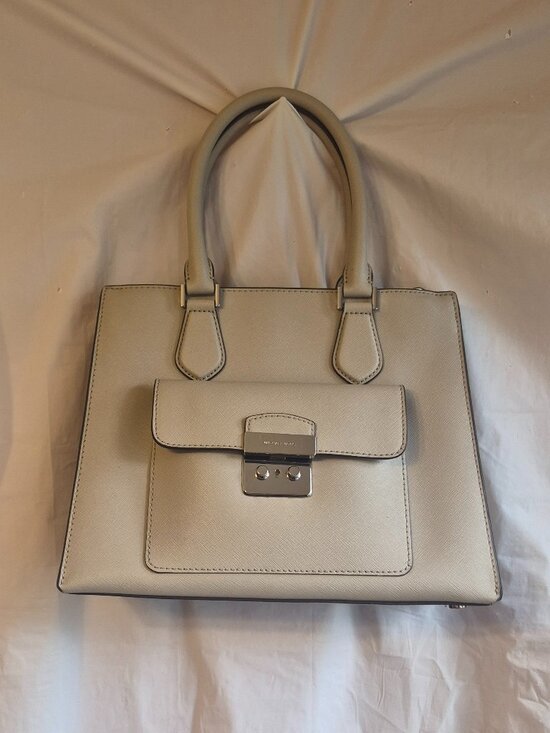 Michael Kors Handbags - Micheal Kors Beige Bridgette Satchel Handbag